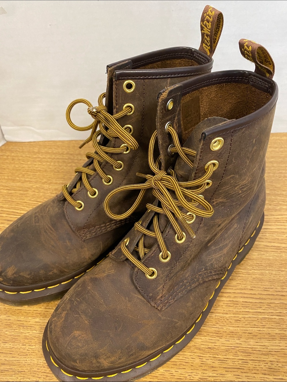 Dr. Martens 8 Eye Boot - Dark Brown